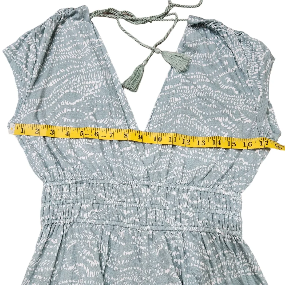 Urban Outfitters swingy short